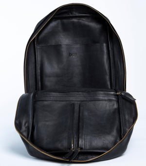 Bati | Men's Black Leather Backpack | Quality Handmade Leather Goods from Paraguay and Argentina | leather backpacks, leather bags, leather accessories, leather bag